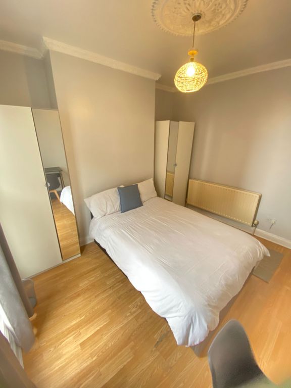 Property photo 3 of 4 Room