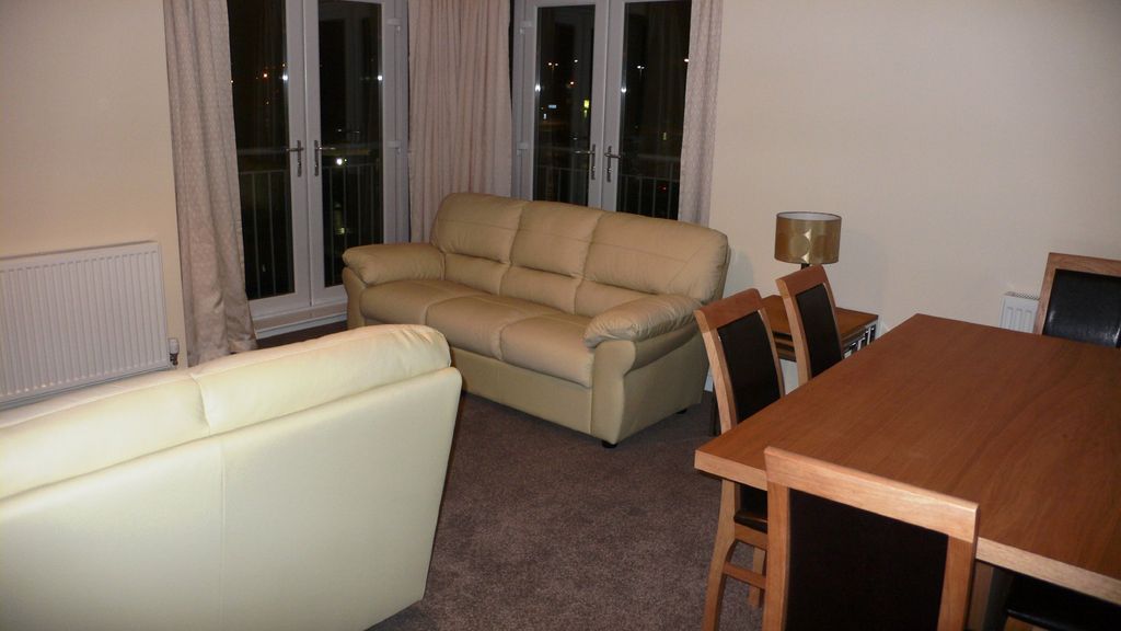 Property photo 2 of 7