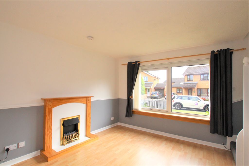 Property photo 2 of 10 Photo 2