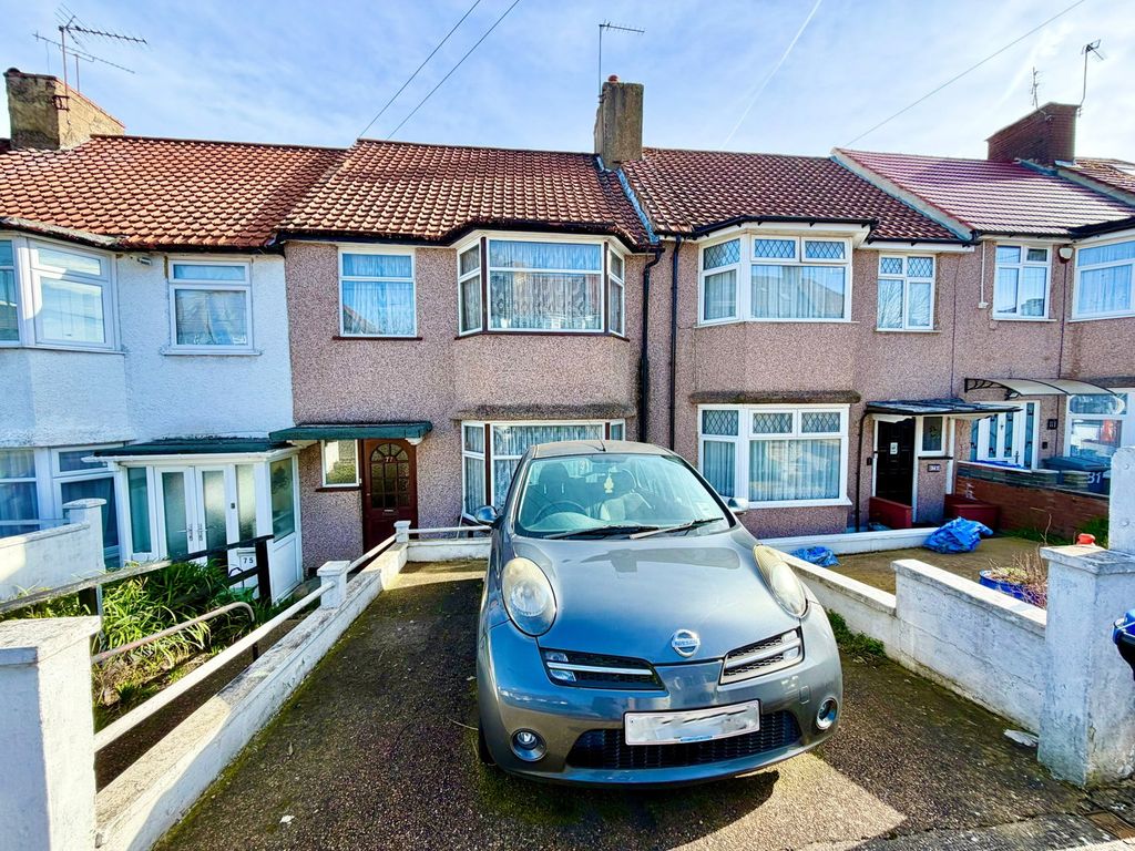 Property photo 1 of 18