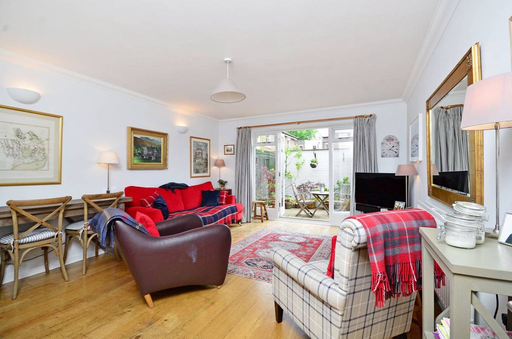 Property photo 1 of 17