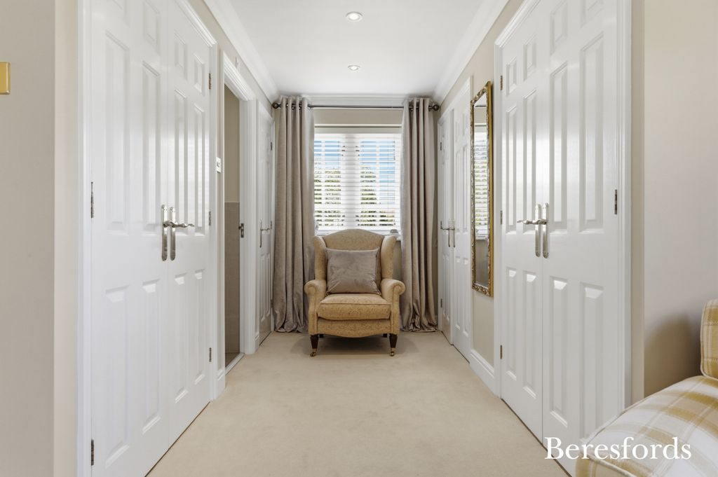 Additional image 16 of 5 bed detached house for saleCuckoo Way, Great Notley CM77