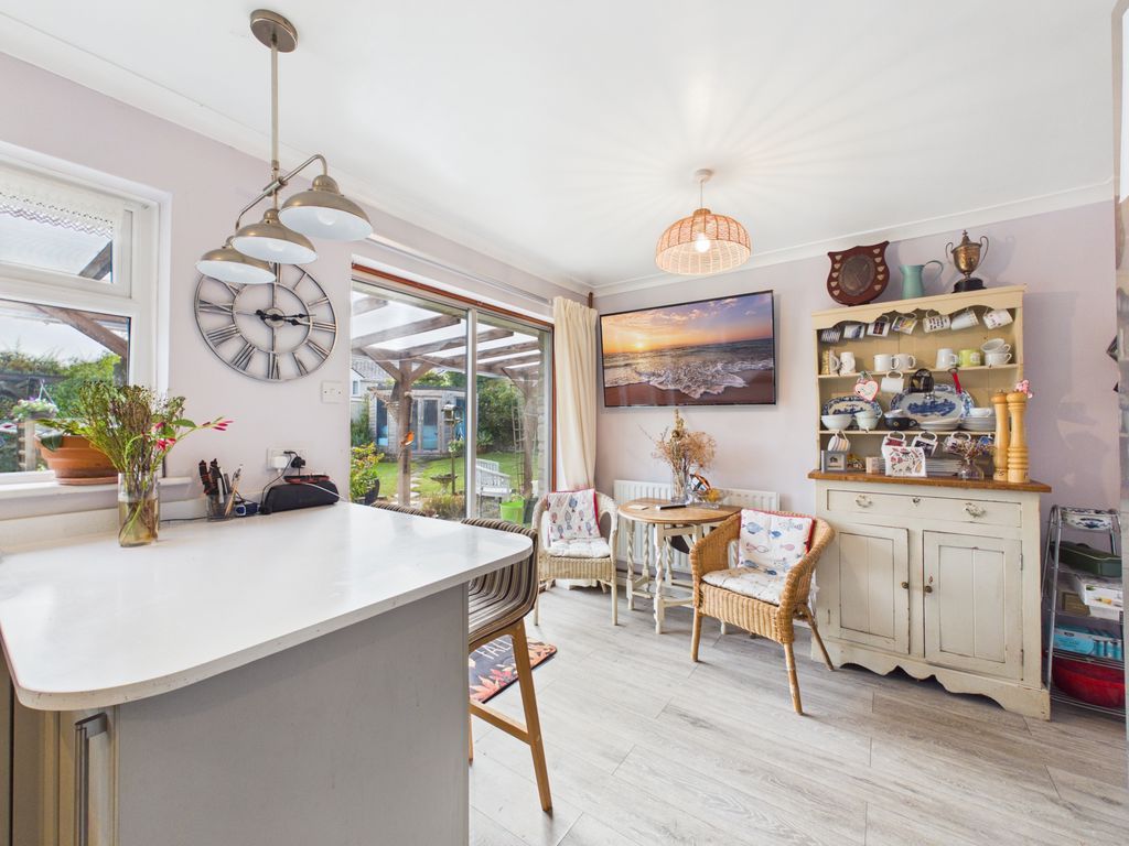 Property photo 2 of 14 Kitchen/Diner
