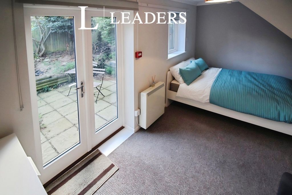 Property photo 1 of 6 Pbox-Img.Jpg