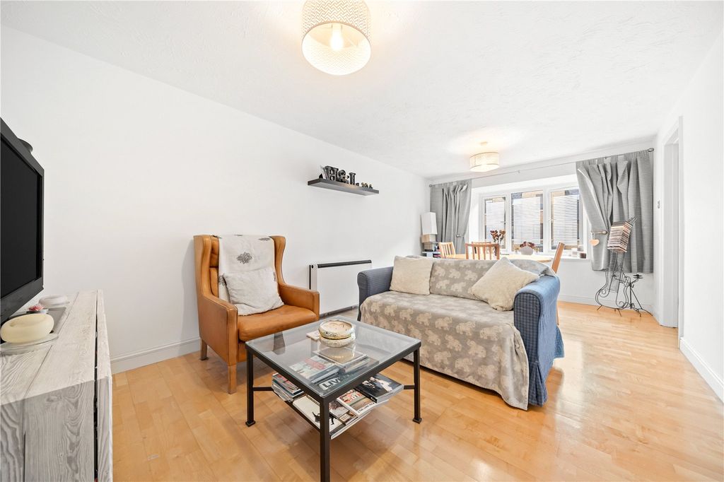 Property photo 1 of 10 Picture No. 05