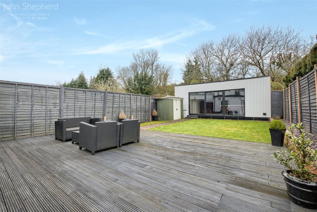 Property photo 3 of 21 Picture No. 27