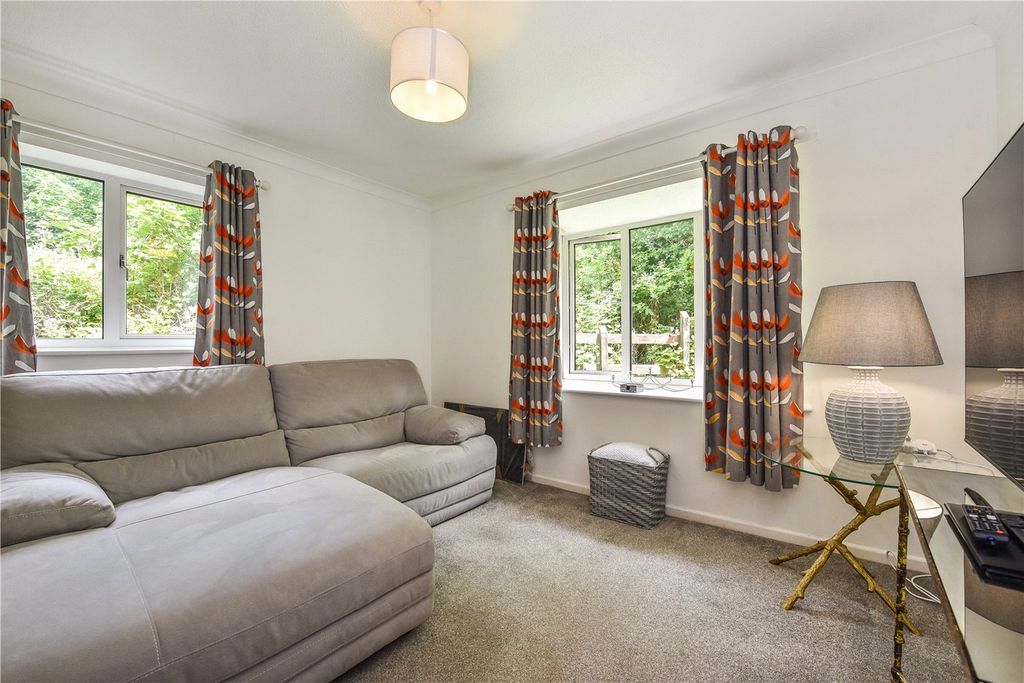 Property photo 2 of 6 Sitting Room