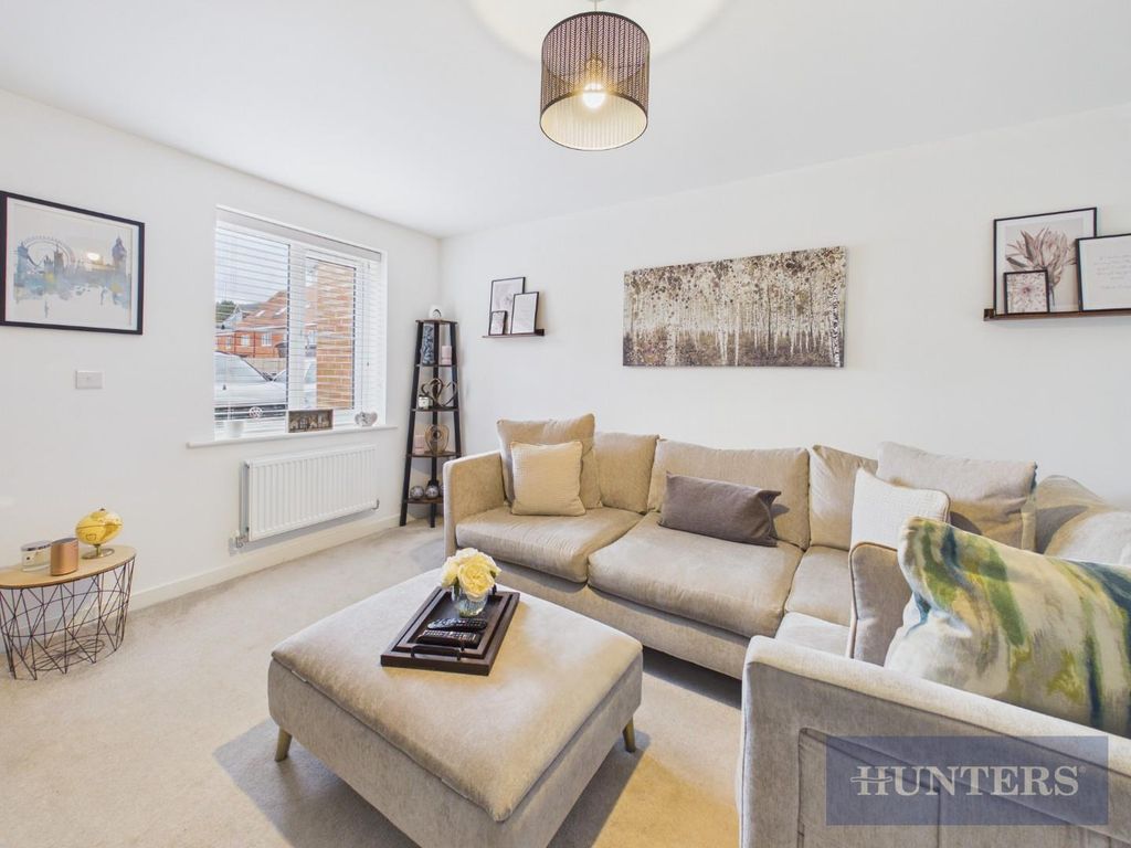 Property photo 3 of 23 Cam05316G0-Pr0332-Still005.Jpg