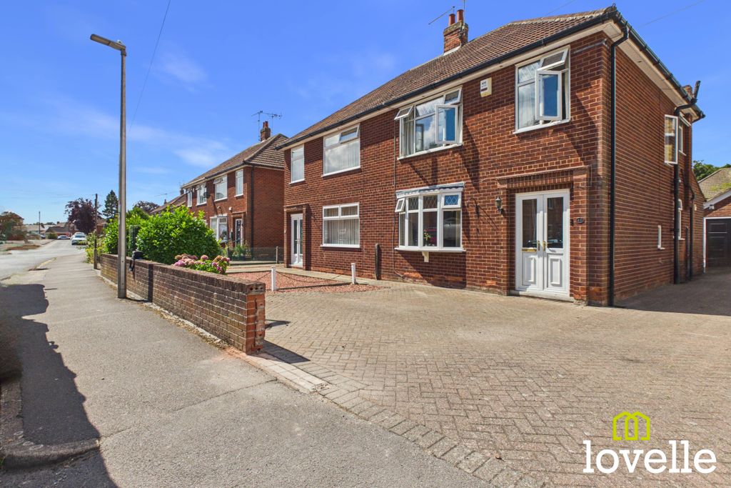 Property photo 1 of 30