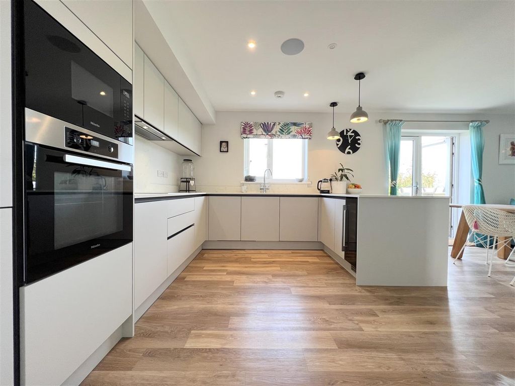 Property photo 3 of 49 Kitchen Diner