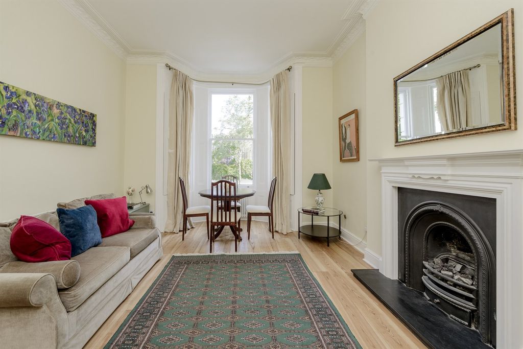 Property photo 1 of 7 (Main)