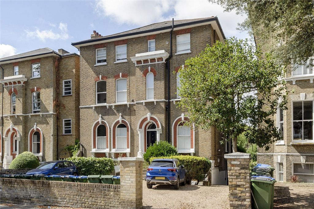 Property photo 2 of 13 Picture No. 03