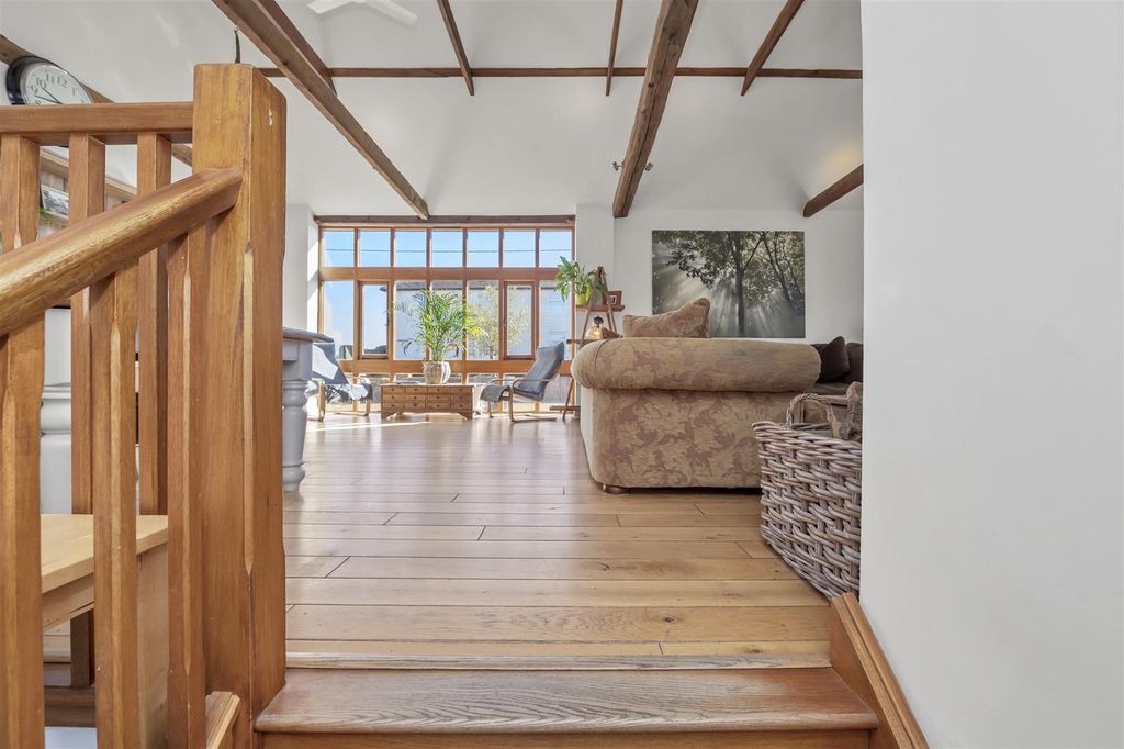 Property photo 3 of 39 Dcp_3734.Jpg