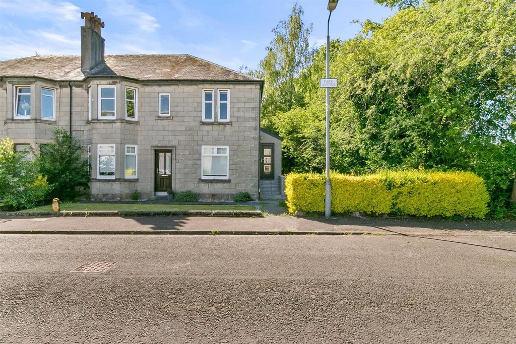 Property photo 1 of 21