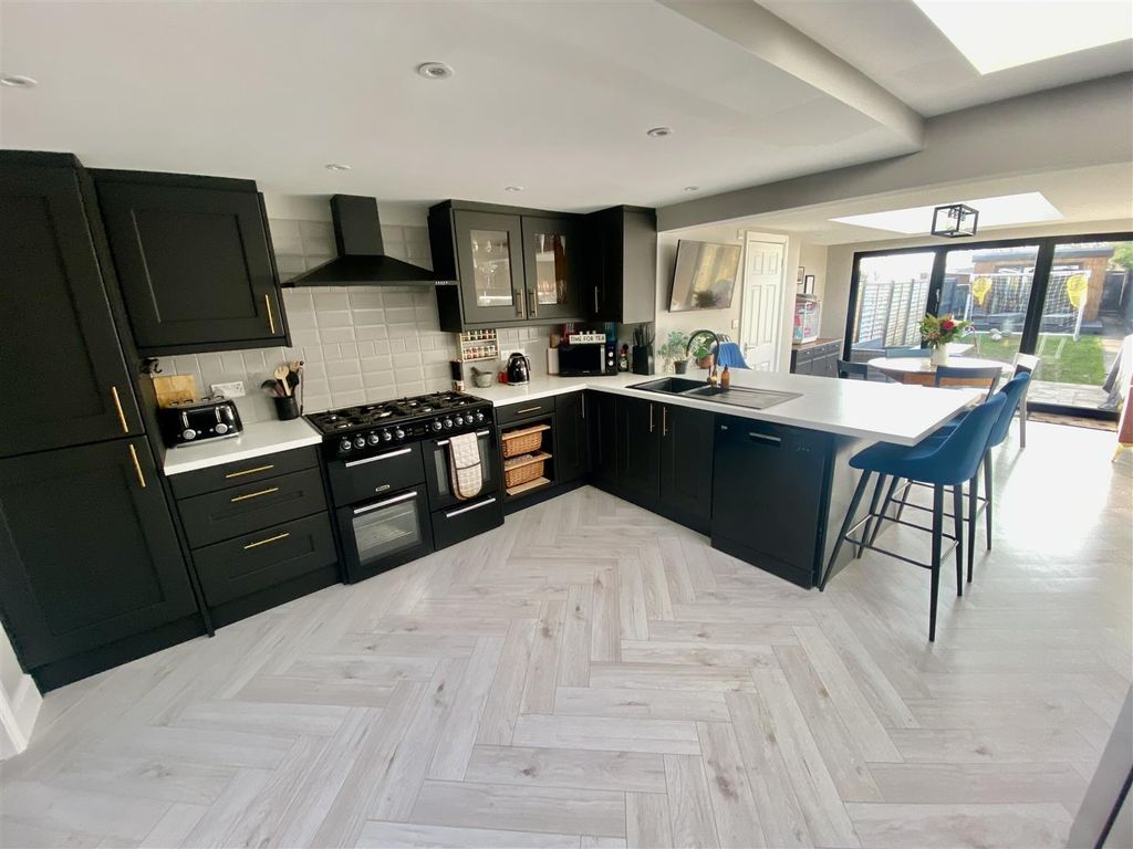 Property photo 2 of 22 Img_0359R.Jpg