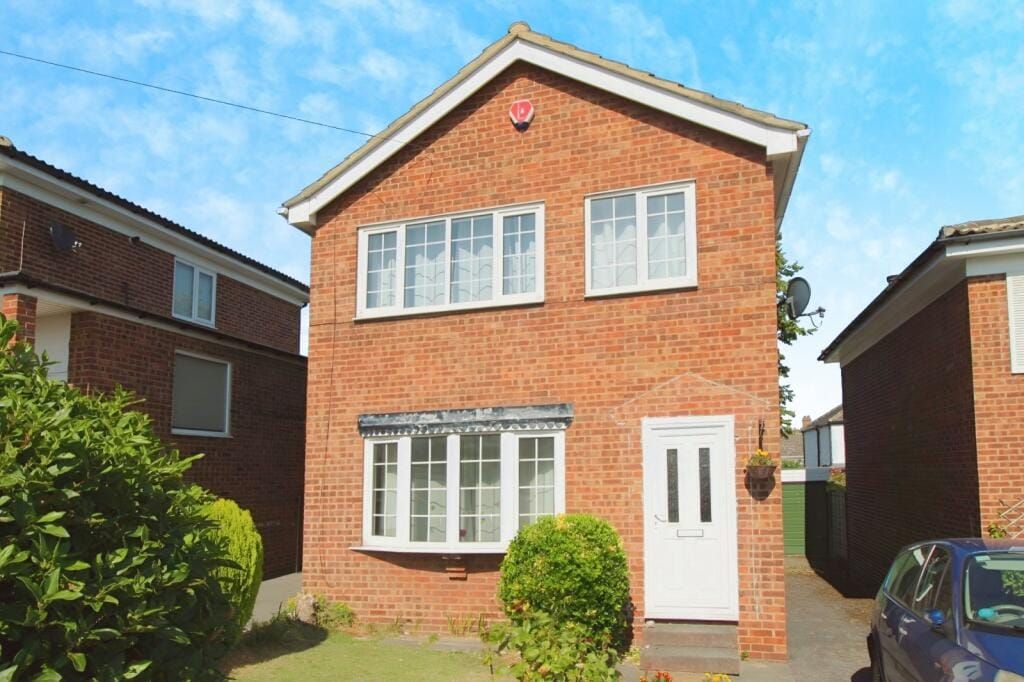 Property photo 1 of 11