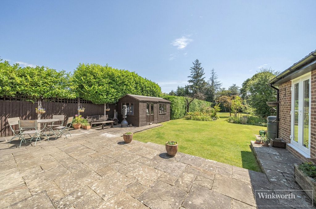 Property photo 3 of 23 Picture No. 17