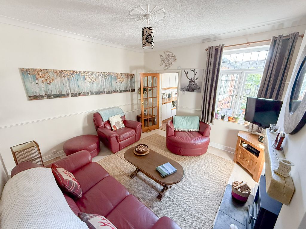 Property photo 2 of 16 Img_3871