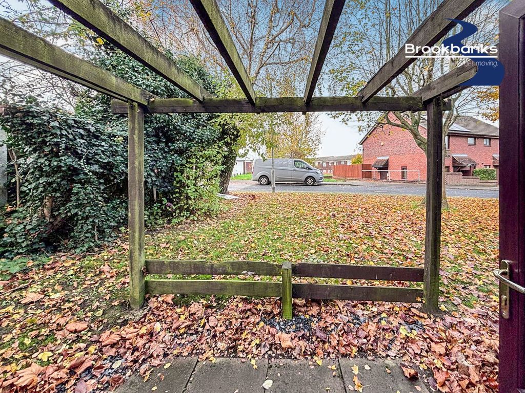 Property photo 3 of 13