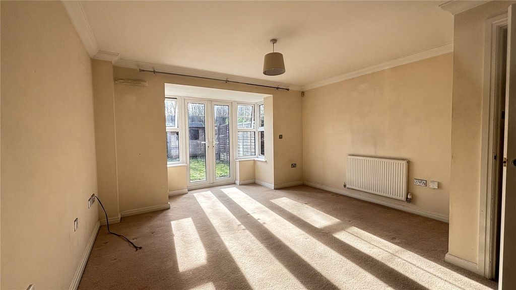 Property photo 3 of 10 Picture No. 14