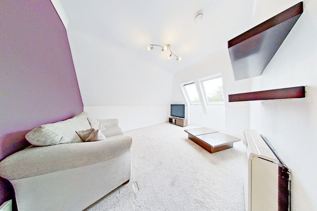 Property photo 2 of 14 Photo 2