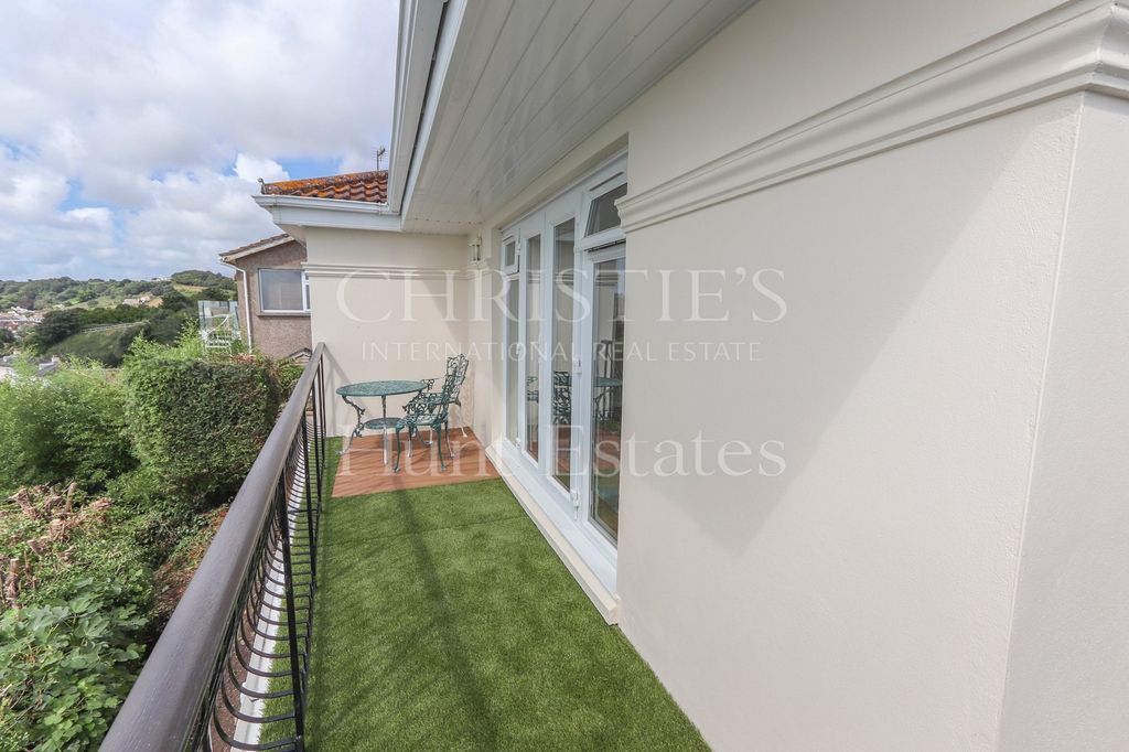 Property photo 3 of 16 Not Specified