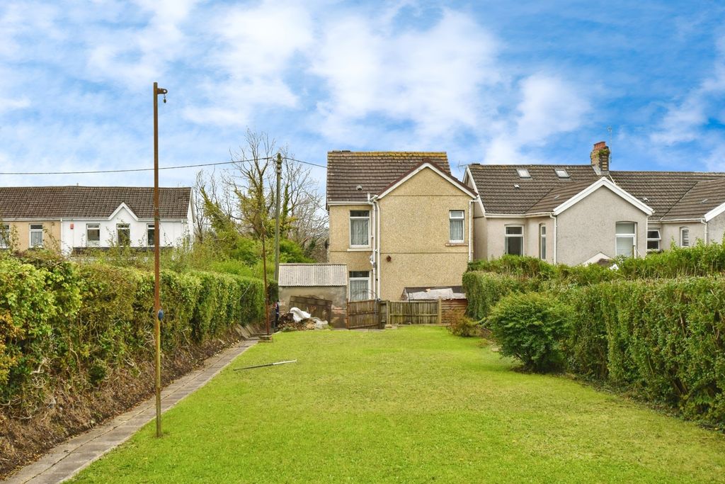 Property photo 1 of 17 Photo