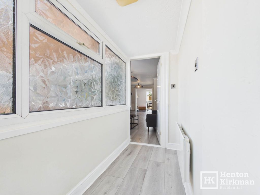 Property photo 3 of 24