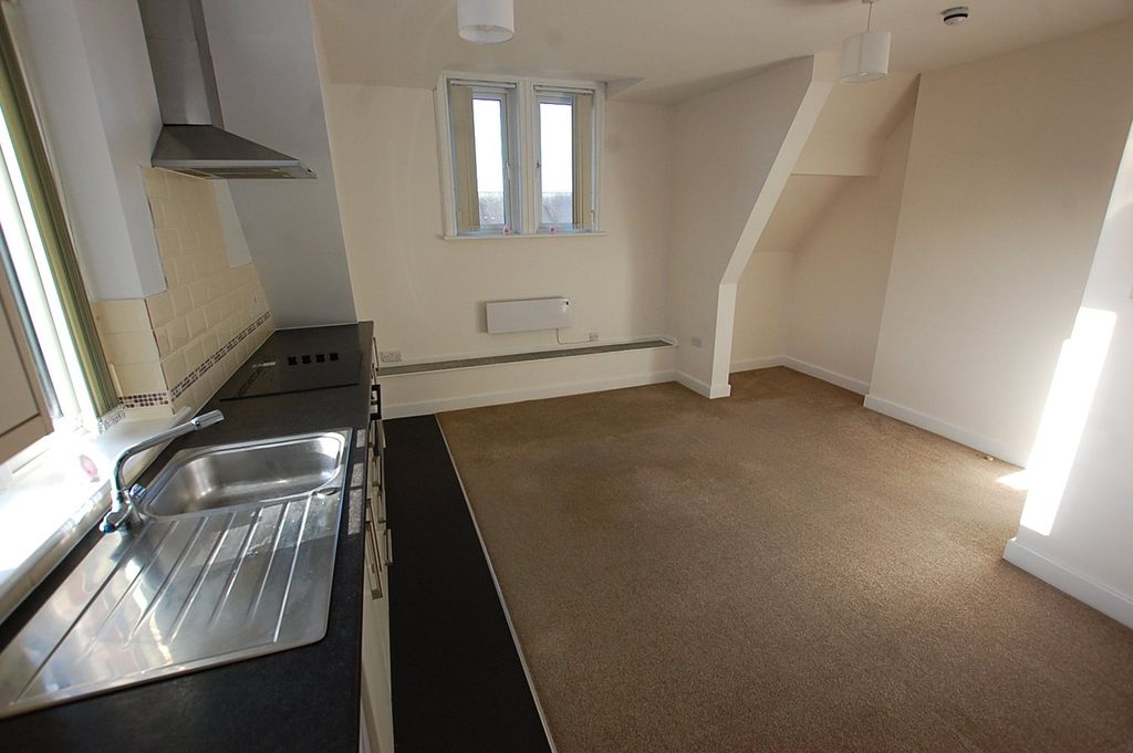 Property photo 3 of 13 Picture No. 14