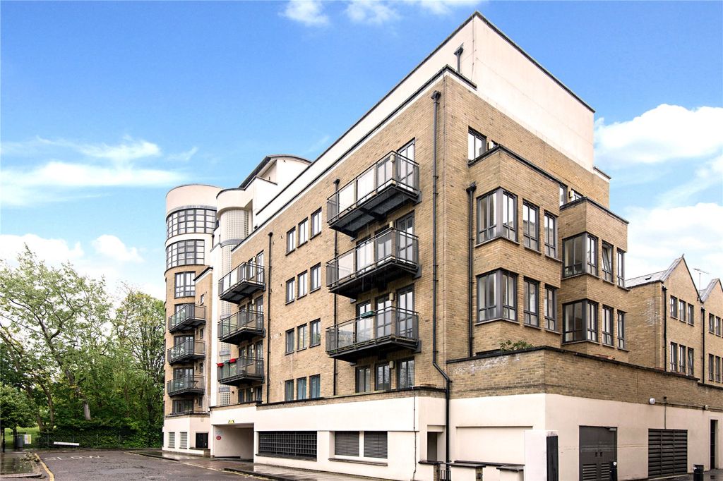 Property photo 1 of 15 Picture No. 16