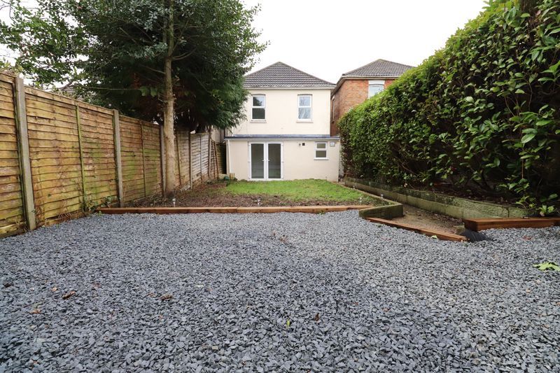 Property photo 2 of 10 Photo 12