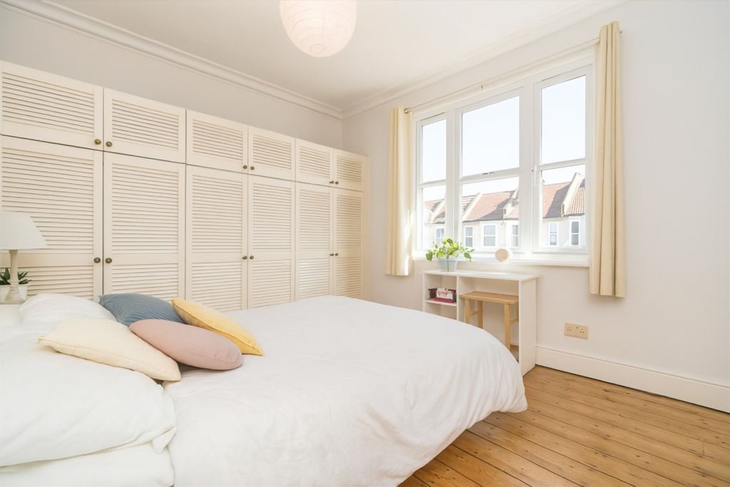 Property photo 2 of 4 Image