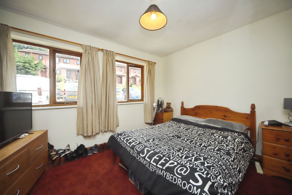 Property photo 3 of 14