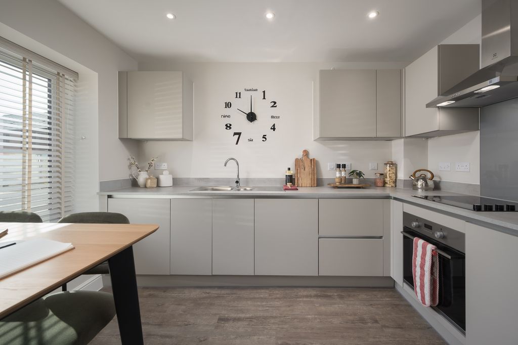 Property photo 3 of 20 Images