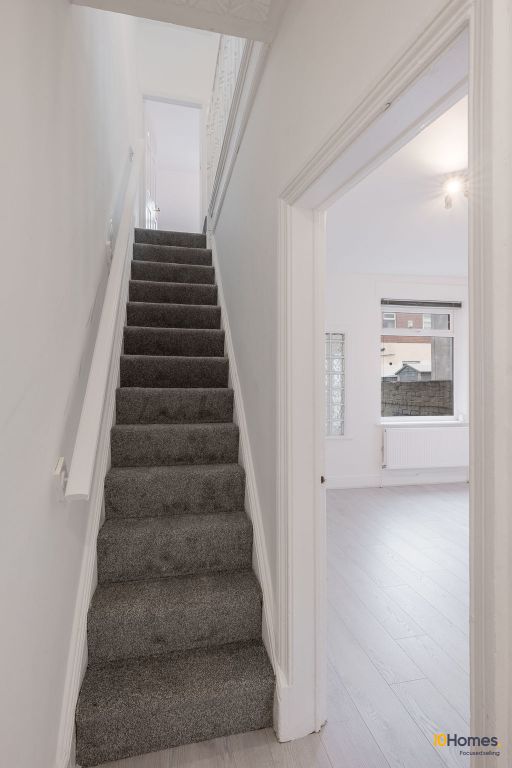 Property photo 2 of 13 Photo 1