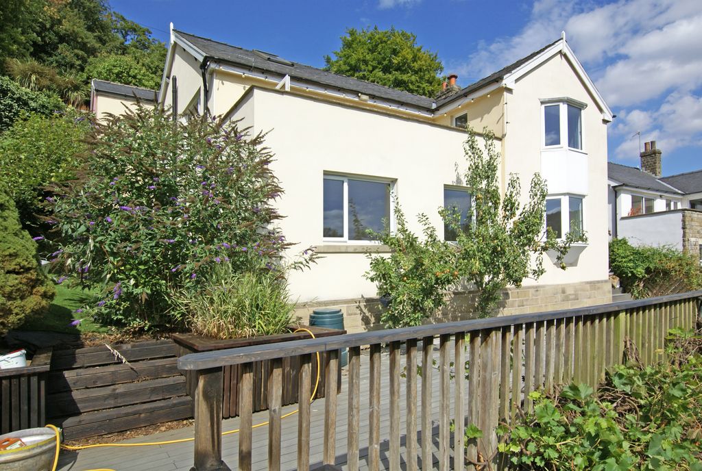 Property photo 1 of 18 Torla Rear