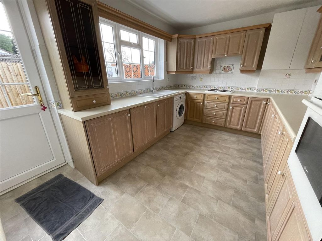 Property photo 3 of 15 Img_6131.Jpg