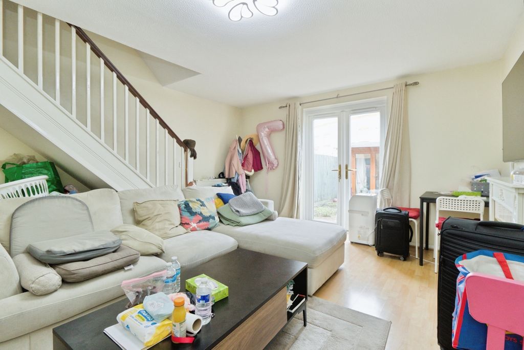 Property photo 3 of 20 Pbox-Img.Jpg