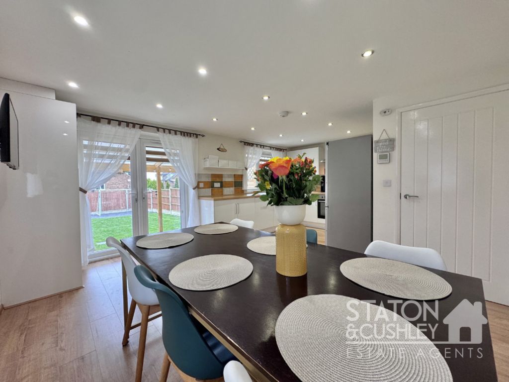 Property photo 3 of 29