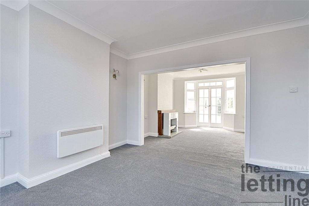 Property photo 1 of 24 Picture No. 31
