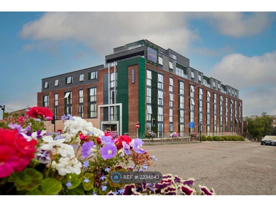 Property photo 2 of 12