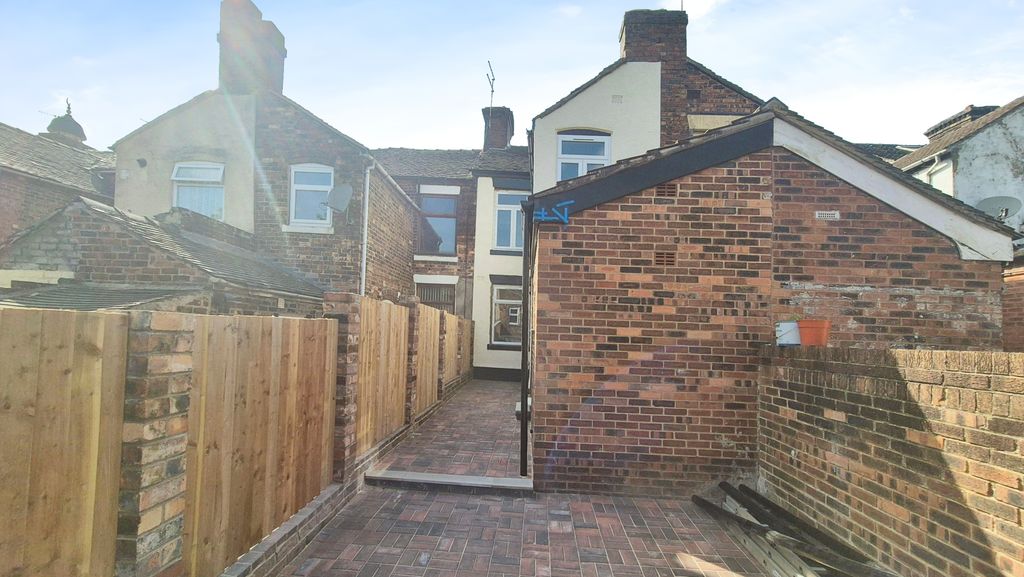 Property photo 2 of 21 9Df264d6-1000060090