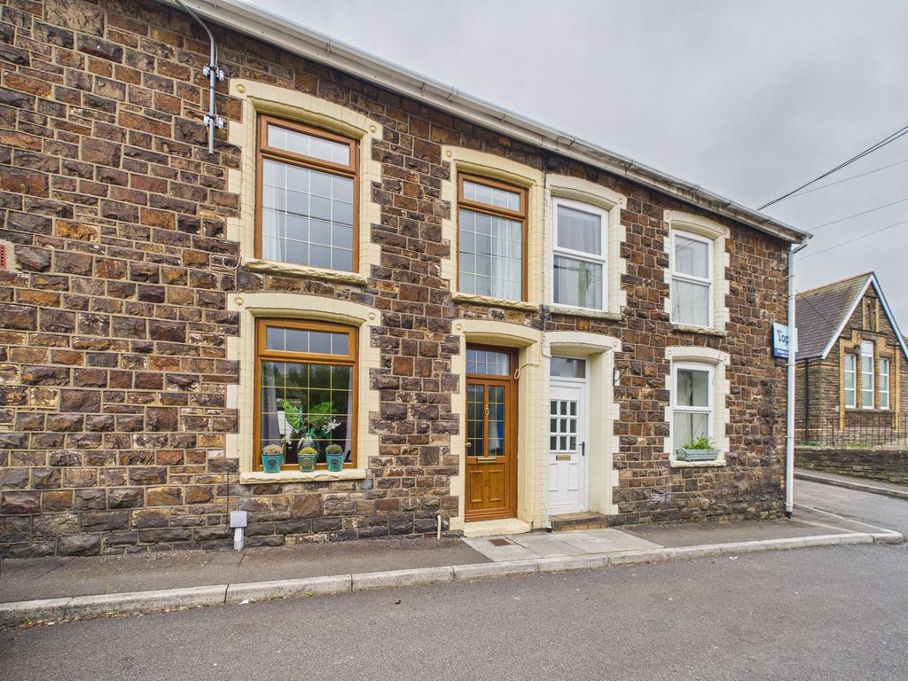 Property photo 1 of 36
