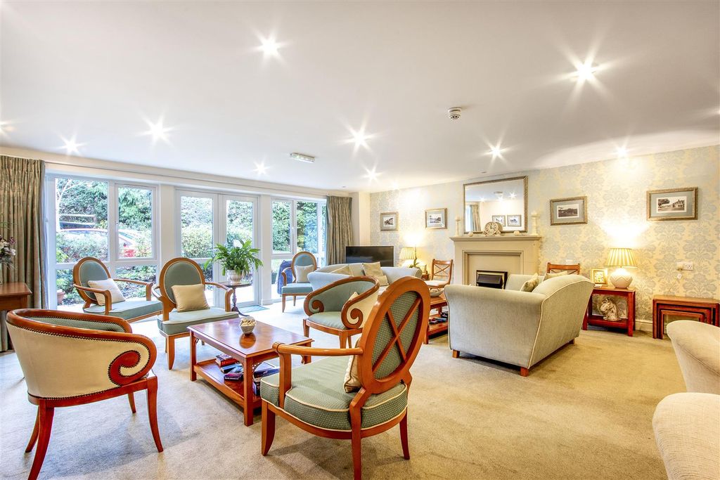 Additional image 18 of 1 bed flat for saleRadford Court, Tower Road, Liphook GU30