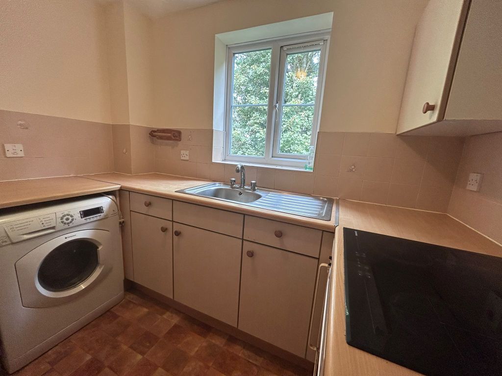 Property photo 3 of 6