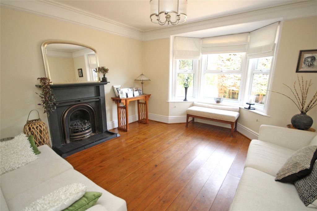 Property photo 2 of 17 Picture No. 02