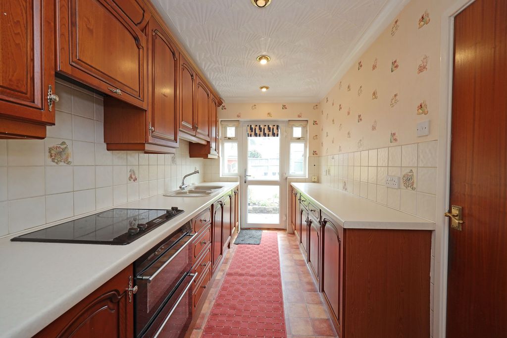 Property photo 3 of 20