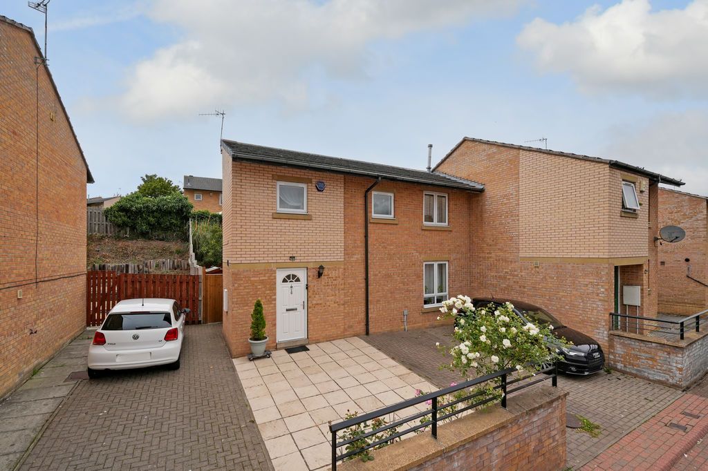 Property photo 1 of 23 Front External
