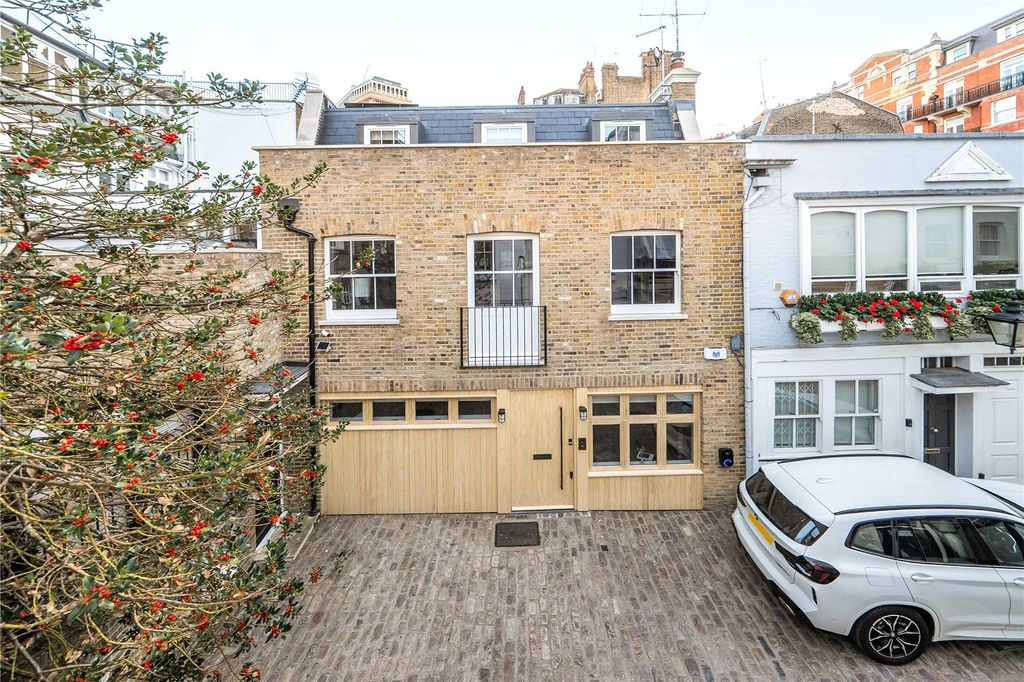 Property photo 2 of 22 Picture No. 23