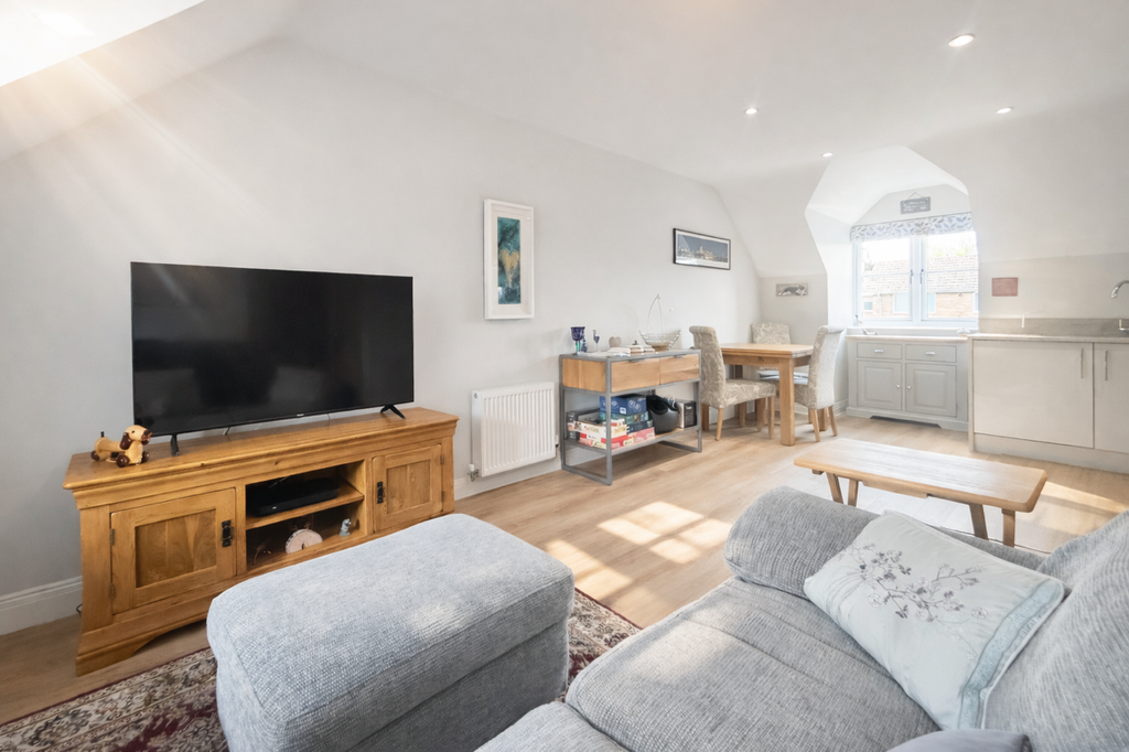 Property photo 2 of 10 Lounge/Diner/Kitchen